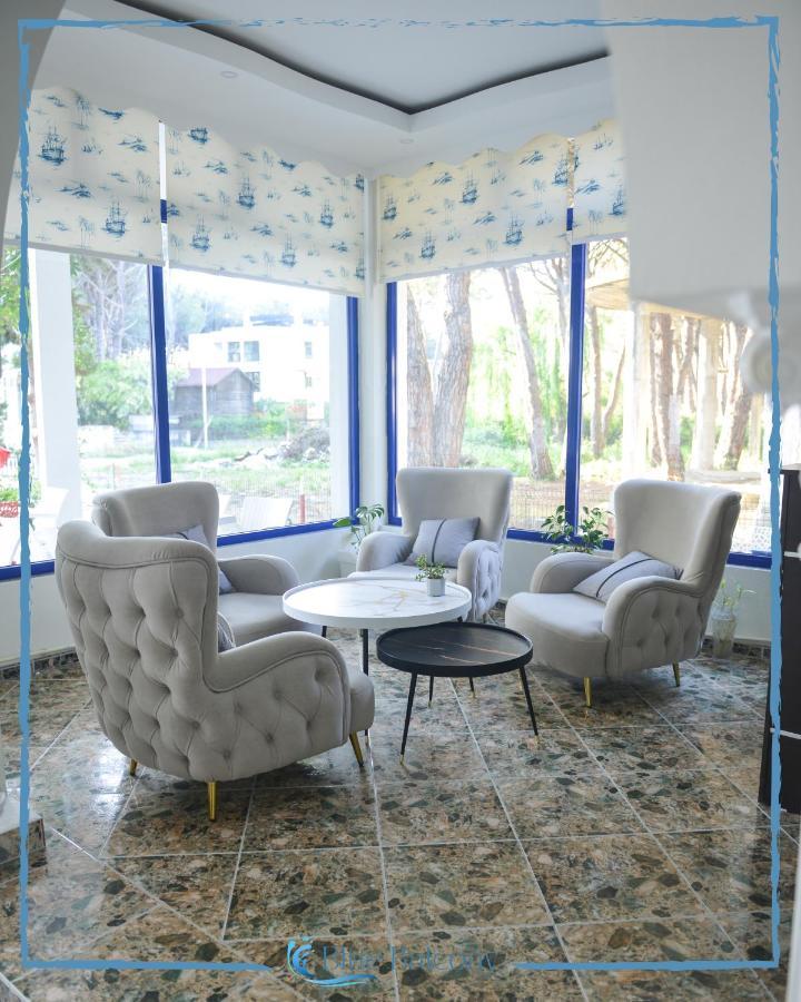 Blue Balcony Hotel โกเลม ภายนอก รูปภาพ
