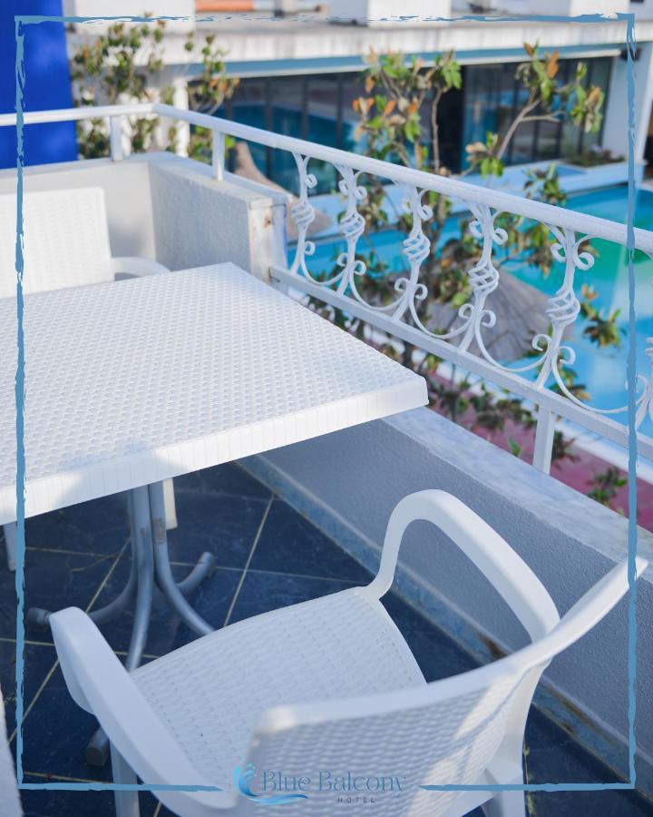Blue Balcony Hotel โกเลม ภายนอก รูปภาพ
