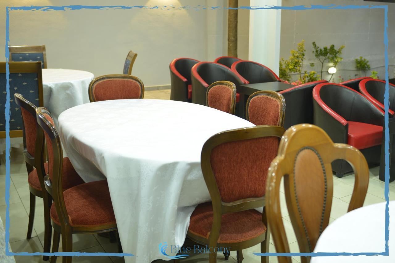 Blue Balcony Hotel โกเลม ภายนอก รูปภาพ