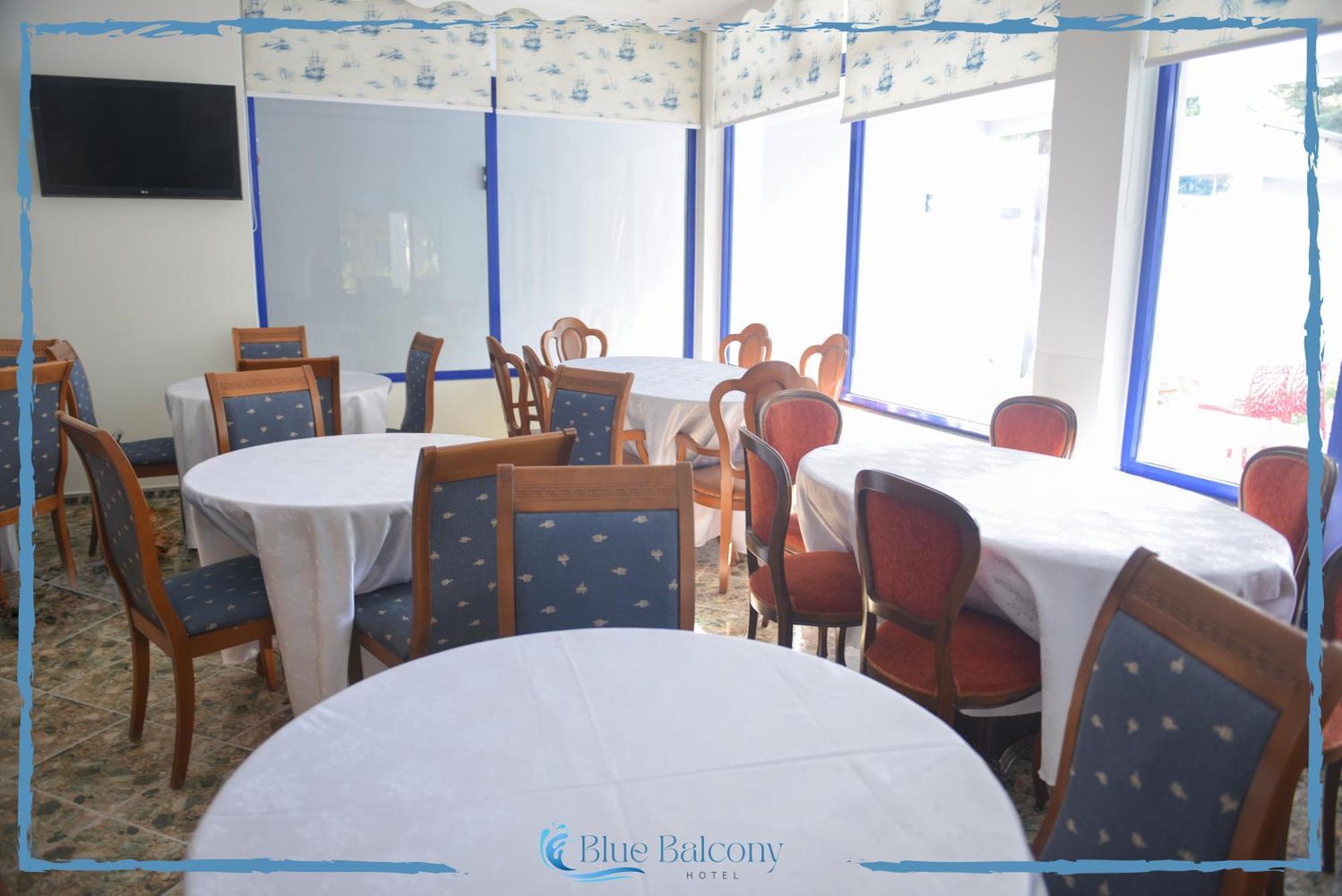Blue Balcony Hotel โกเลม ภายนอก รูปภาพ