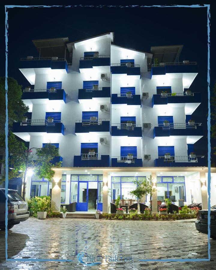 Blue Balcony Hotel โกเลม ภายนอก รูปภาพ